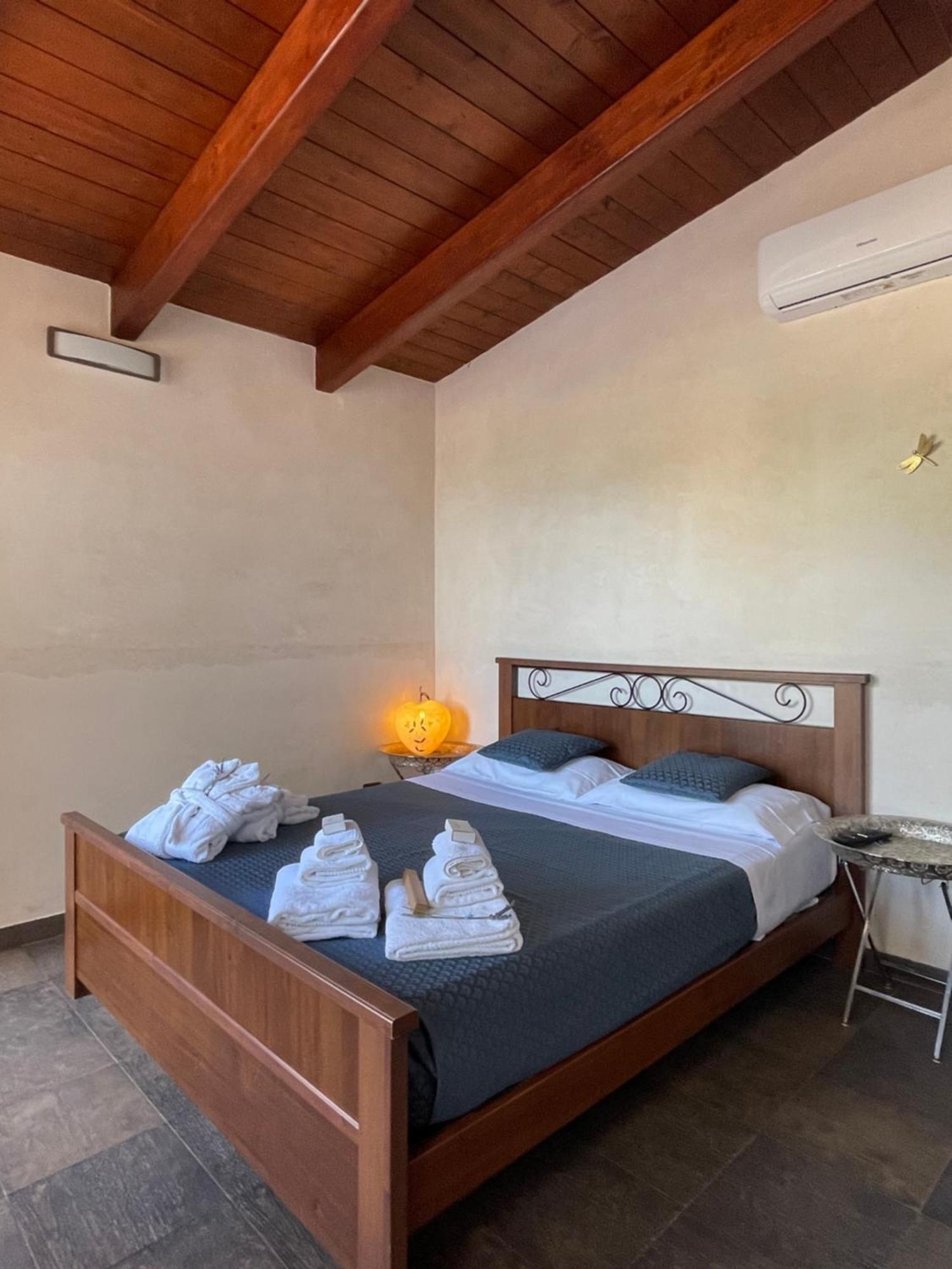 Alla Villa Di Angelo Monopoli Bagian luar foto